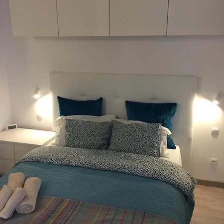 Fully Equipped Modern With Briliant Ocean View - *