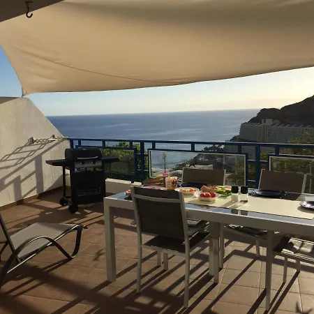 Apartment Fully Equipped Modern With Briliant Ocean View -